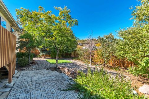 Tiny photo for 14981 S EAGLE CREST DR E, Draper (UT Cnty), UT 84020 (MLS # 2113629)