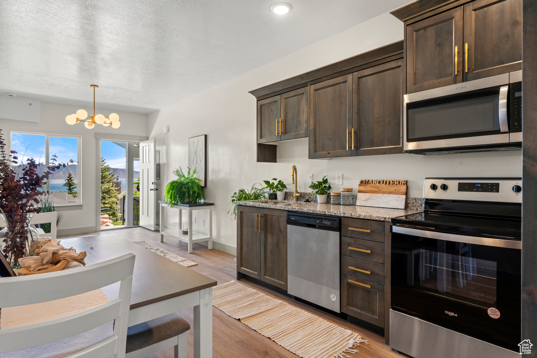 HARBORVIEW TOWNHOMES - Residential