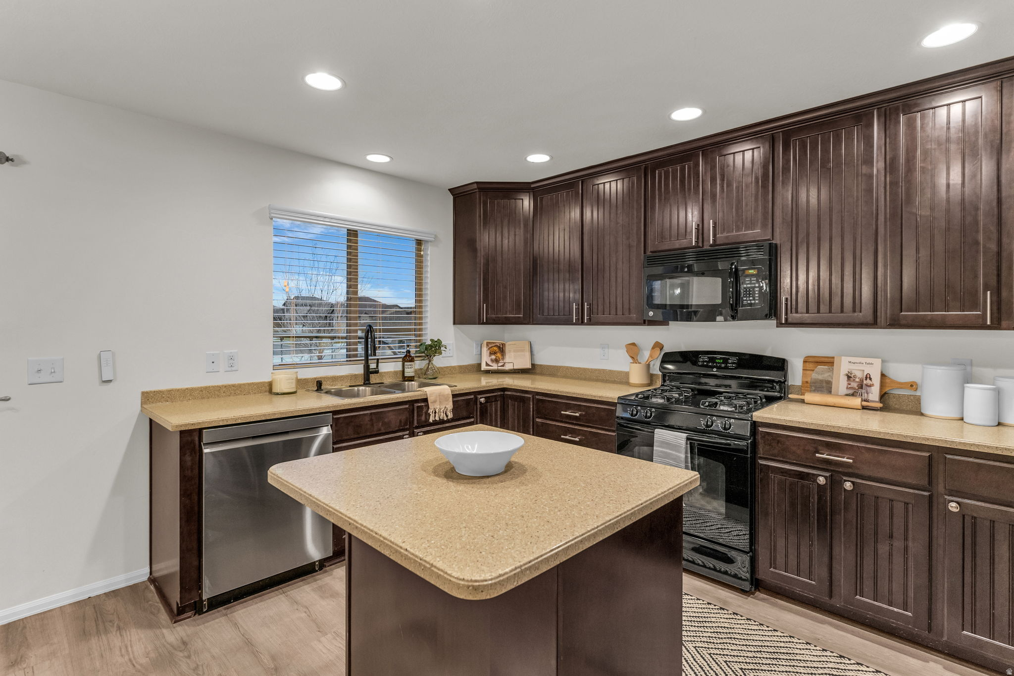 STANSBURY PLACE SUB - Residential