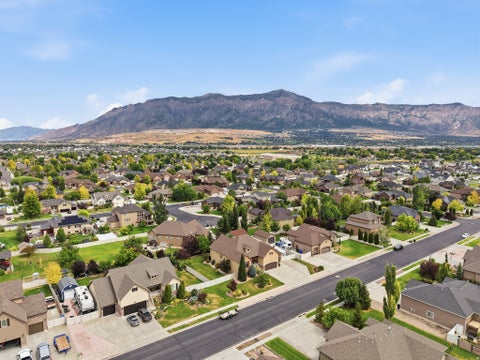 Tiny photo for 2662 W 2325 N, Farr West, UT 84404 (MLS # 2179940)