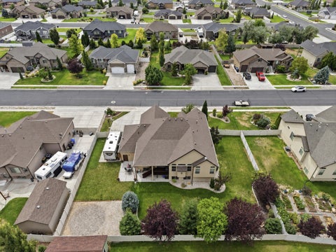 Tiny photo for 2662 W 2325 N, Farr West, UT 84404 (MLS # 2179940)