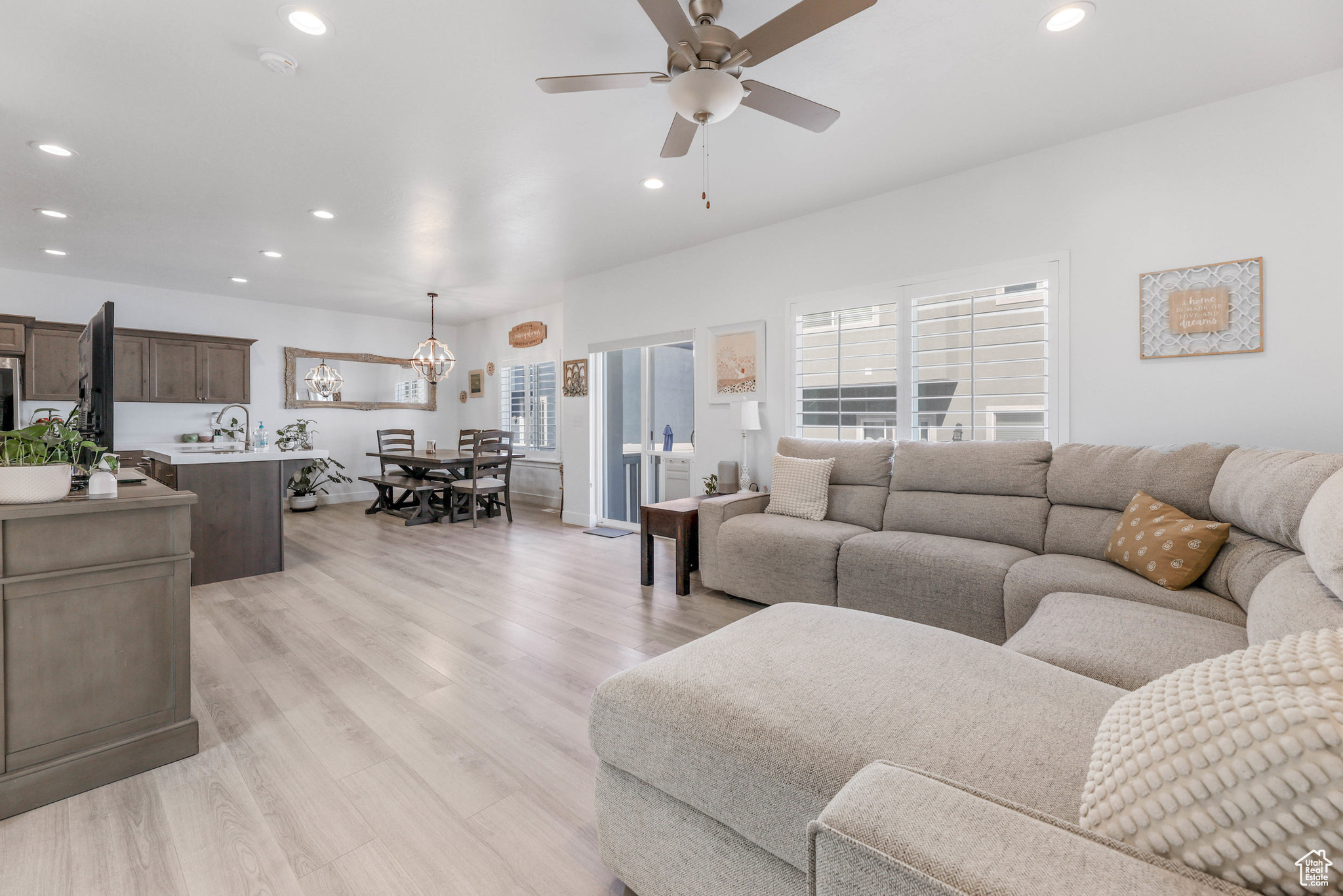 4713 E Lake Corner Dr, Eagle Mountain, Utah image 6