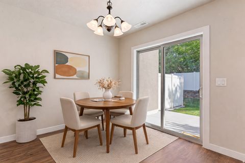 Tiny photo for 772 N CRIMSON CT, Kaysville, UT 84037 (MLS # 2115228)