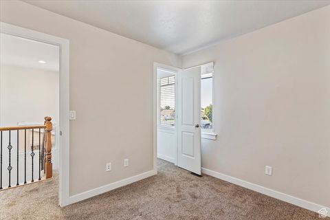 Tiny photo for 772 N CRIMSON CT, Kaysville, UT 84037 (MLS # 2115228)