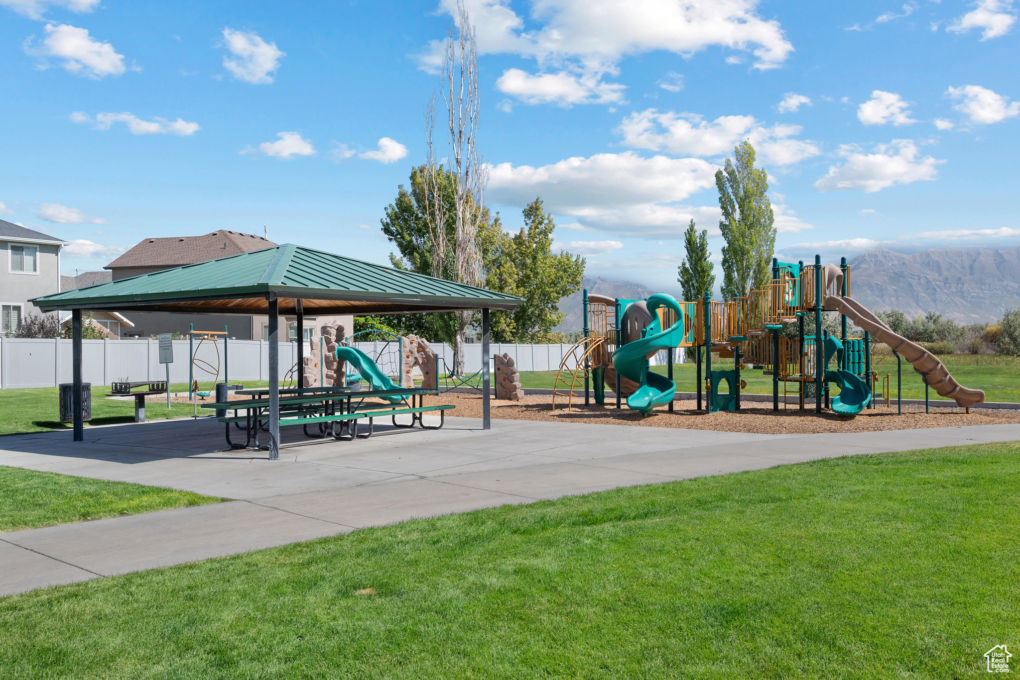 DALMORE MEADOWS - Residential