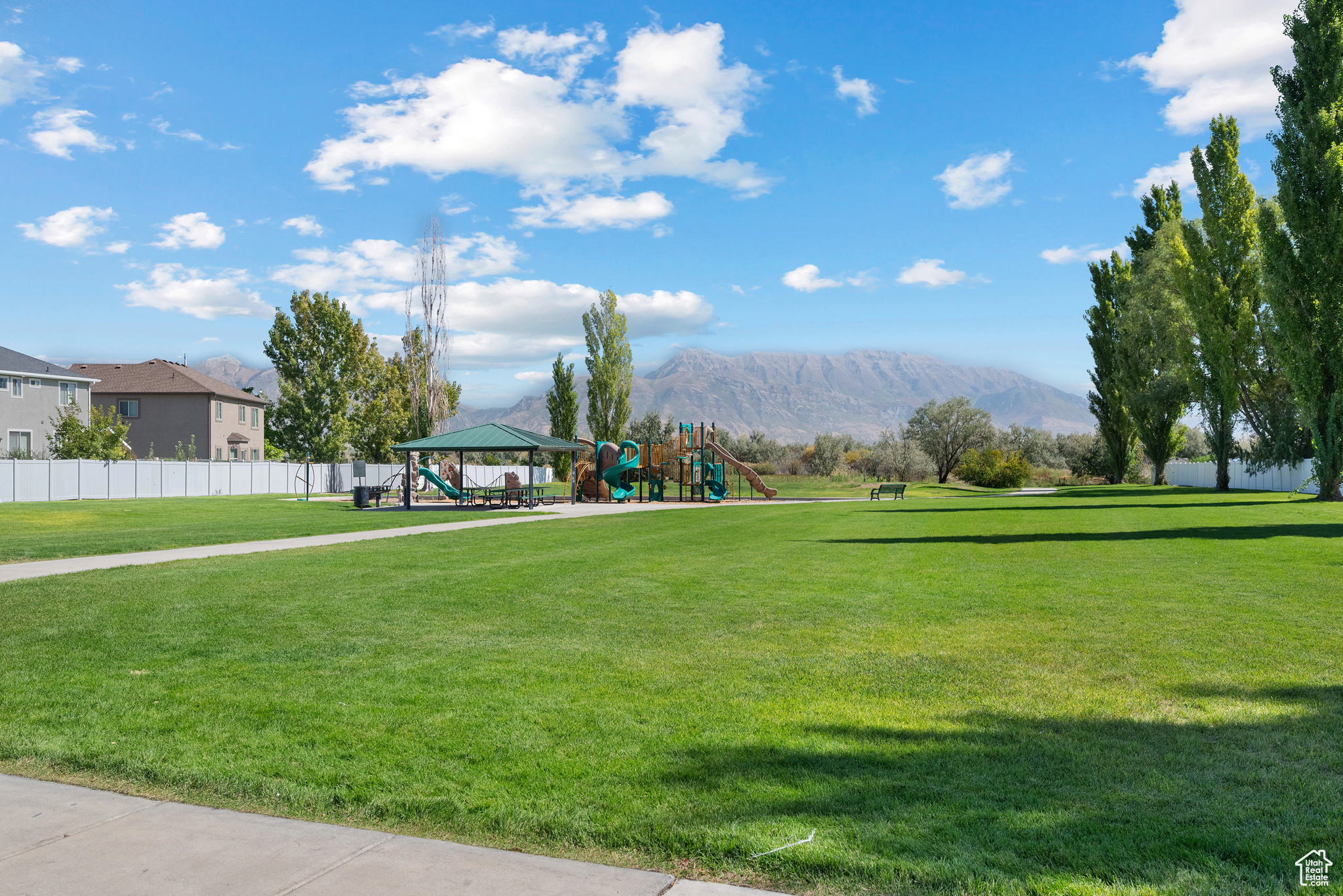 DALMORE MEADOWS - Residential