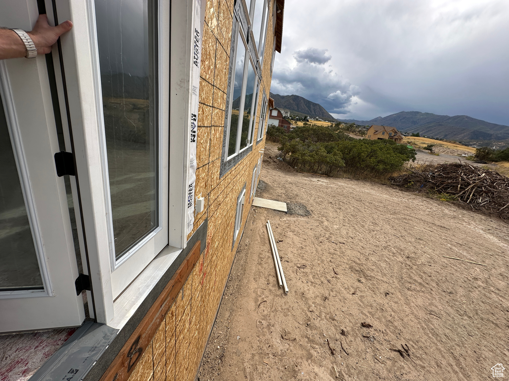 GARRETT'S PLACE - Residential