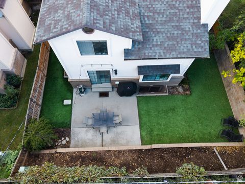 Tiny photo for 2204 E COUNTRY VIEW LN S, Cottonwood Heights, UT 84121 (MLS # 2117037)