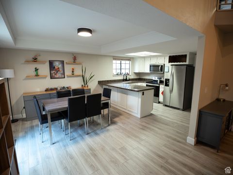 Tiny photo for 2204 E COUNTRY VIEW LN S, Cottonwood Heights, UT 84121 (MLS # 2117037)
