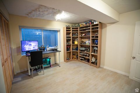 Tiny photo for 2204 E COUNTRY VIEW LN S, Cottonwood Heights, UT 84121 (MLS # 2117037)