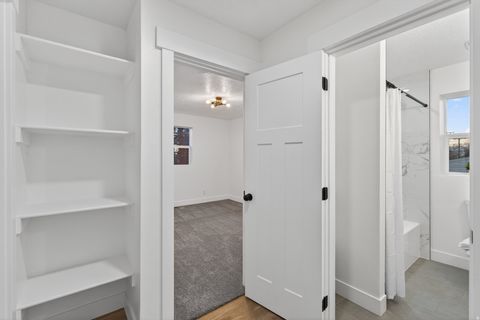 Tiny photo for 443 N 450 E, Orem, UT 84097 (MLS # 2125318)