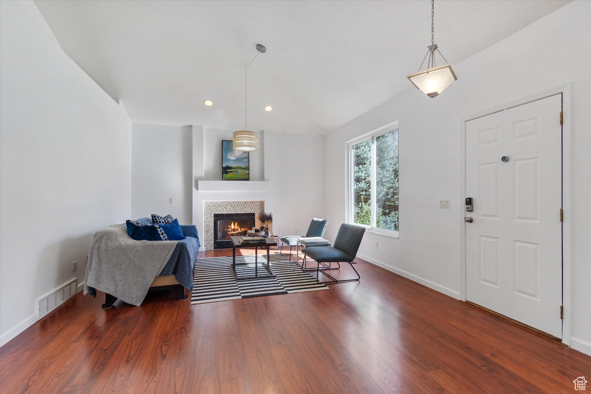 SOUTH MOUNTAIN - Residential