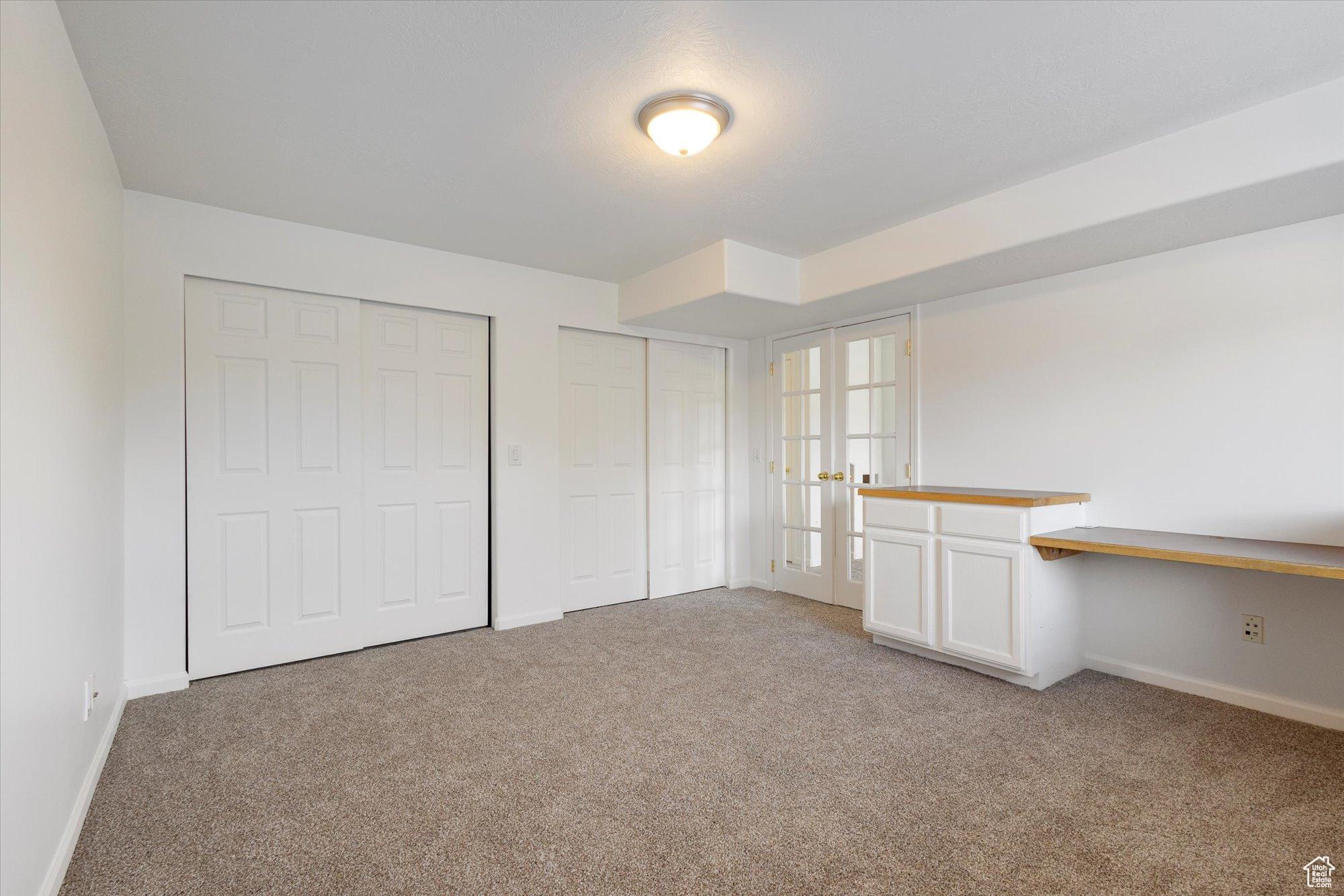 SOUTH MOUNTAIN - Residential