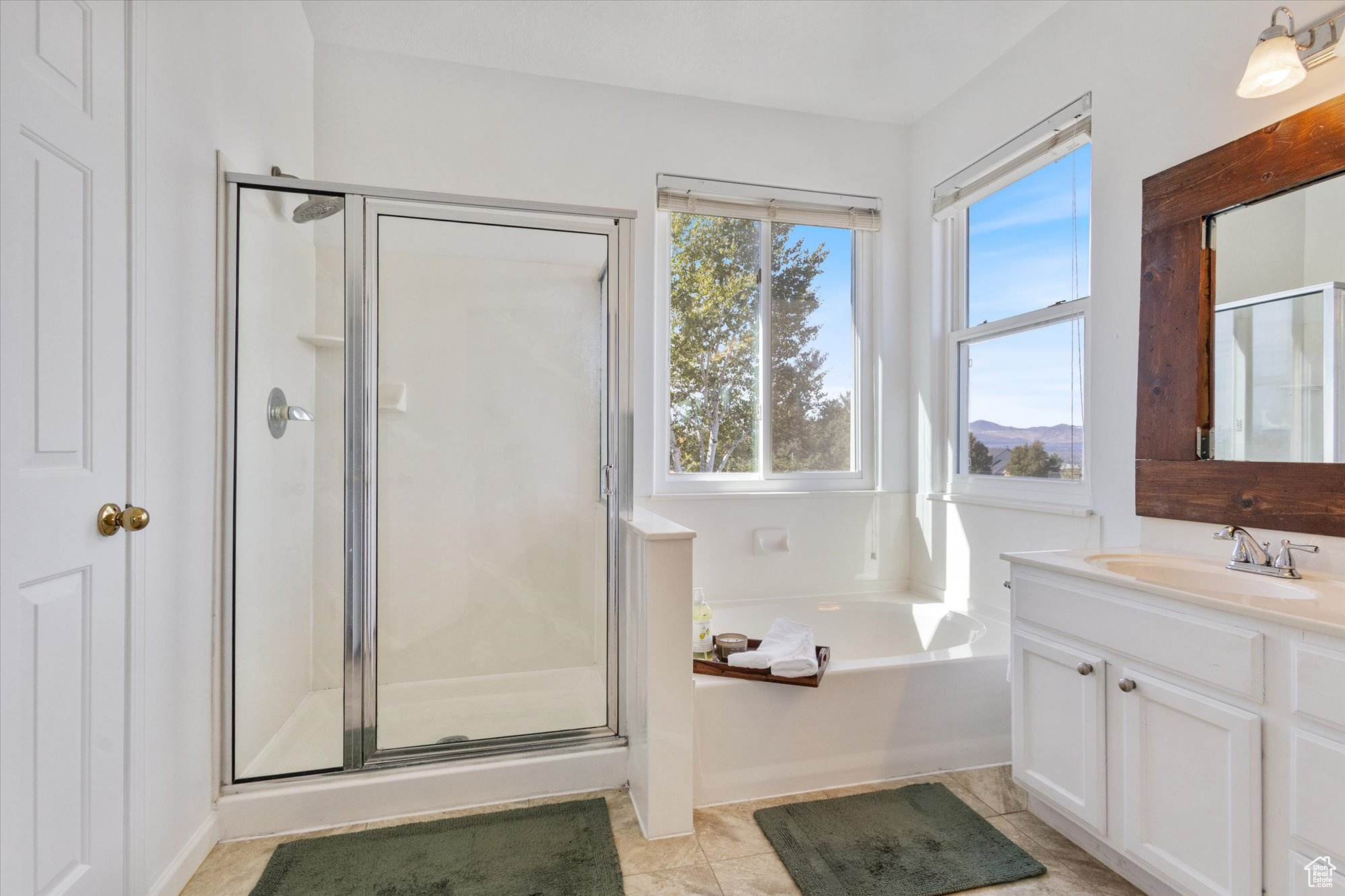 SOUTH MOUNTAIN - Residential