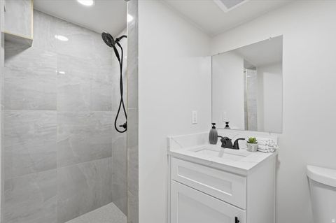 Tiny photo for 291 E 1950 S, Bountiful, UT 84010 (MLS # 2135731)