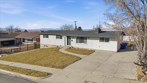Tiny photo for 291 E 1950 S, Bountiful, UT 84010 (MLS # 2135731)
