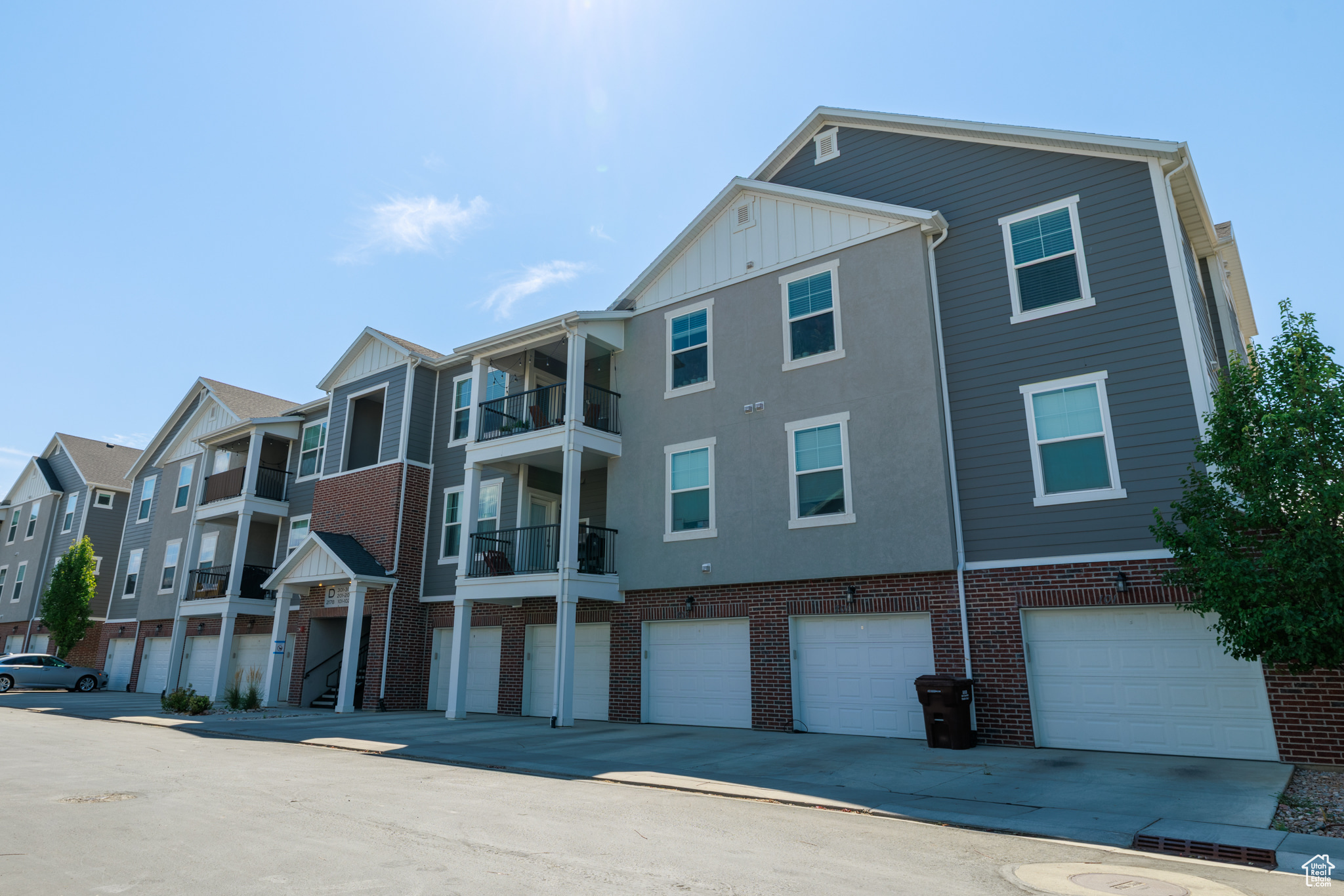 GATEWAY - Residential