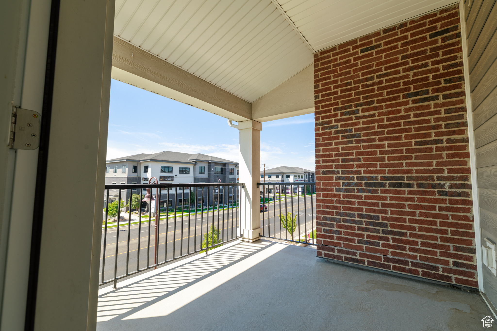 GATEWAY - Residential