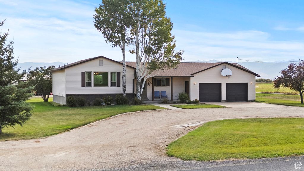 Photo of 1352 N 4000 W, Dayton, ID 83232 (MLS # 2114386)