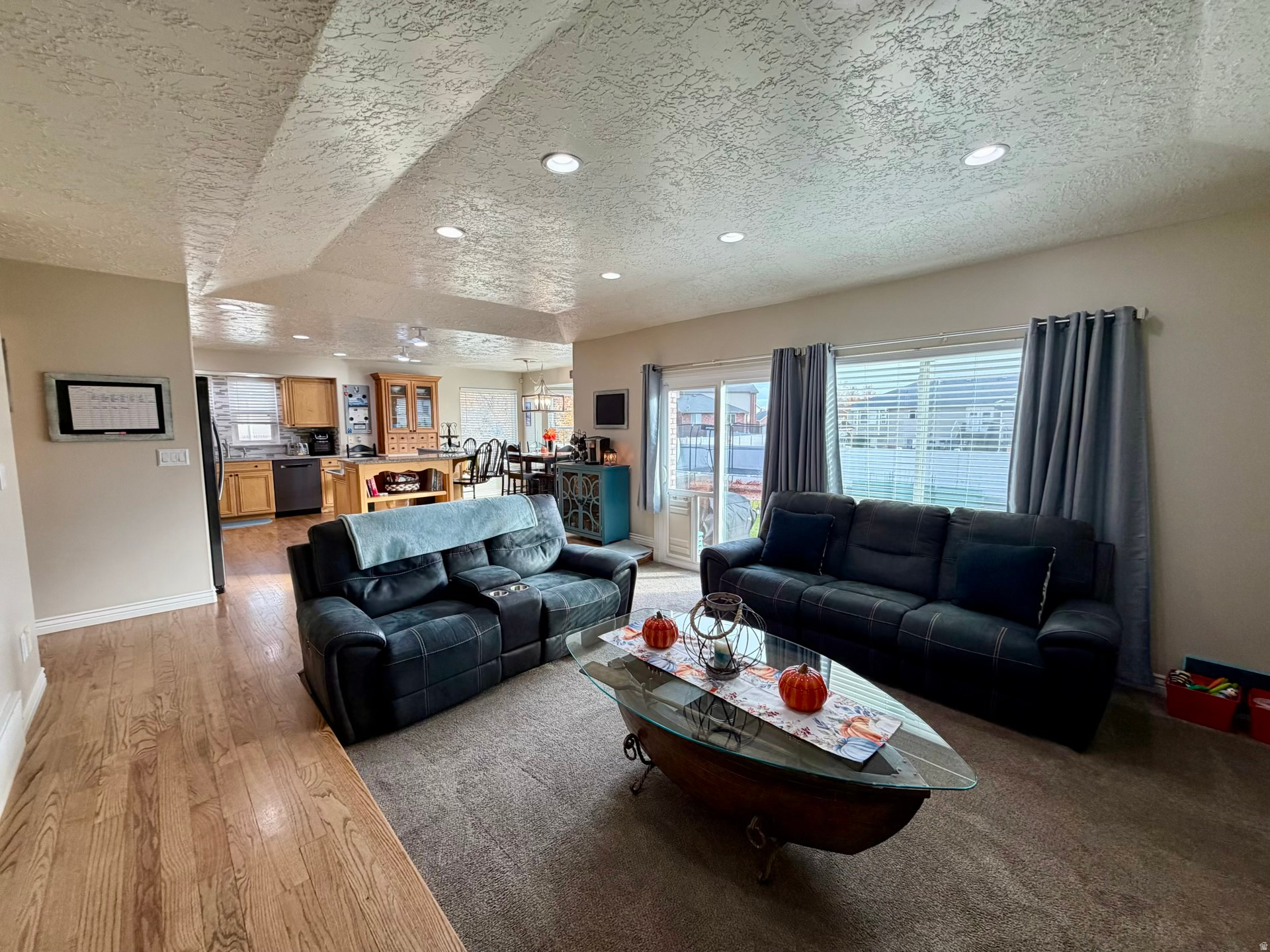 PARKWOOD ESTATES - Residential