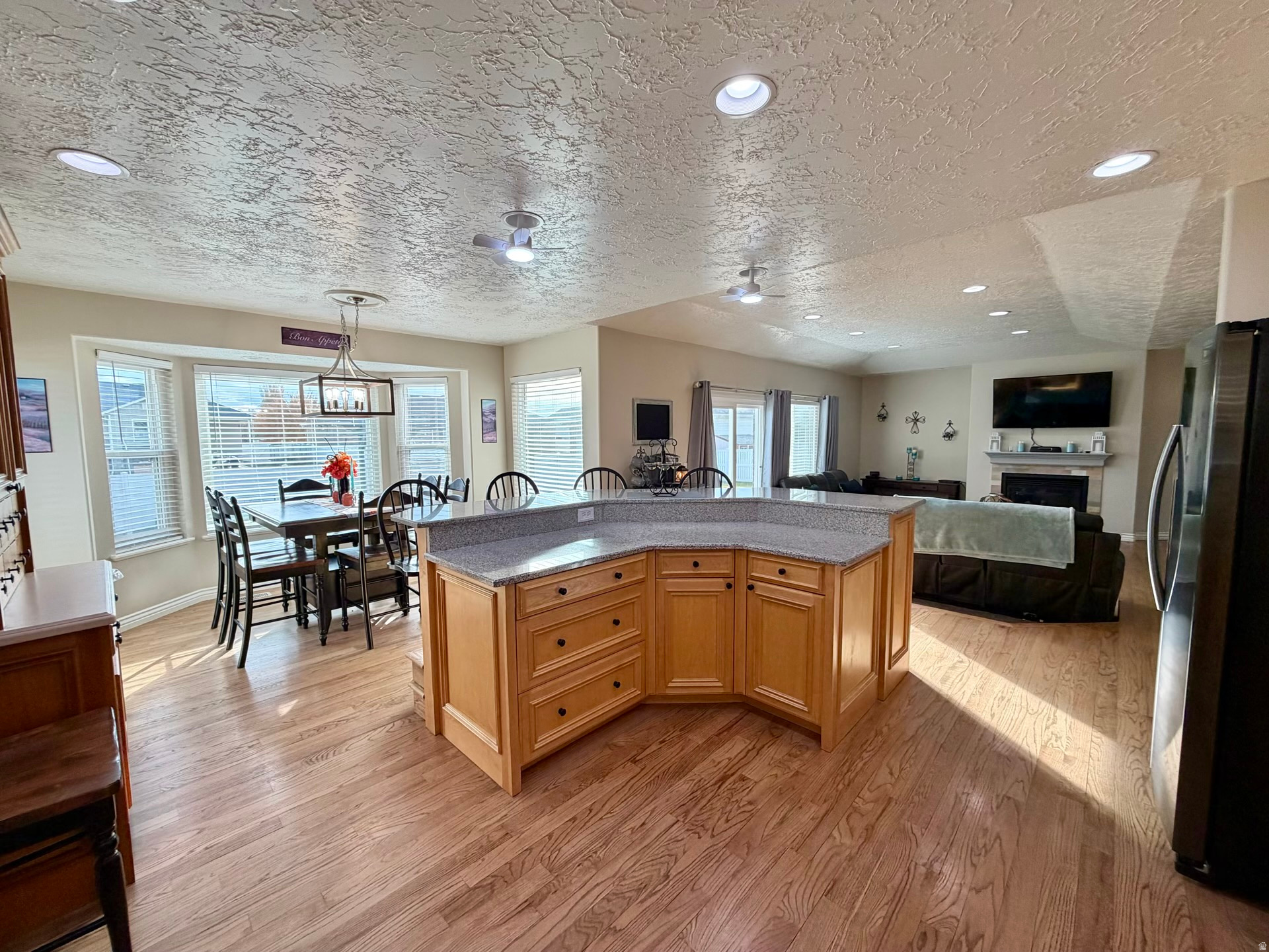 PARKWOOD ESTATES - Residential