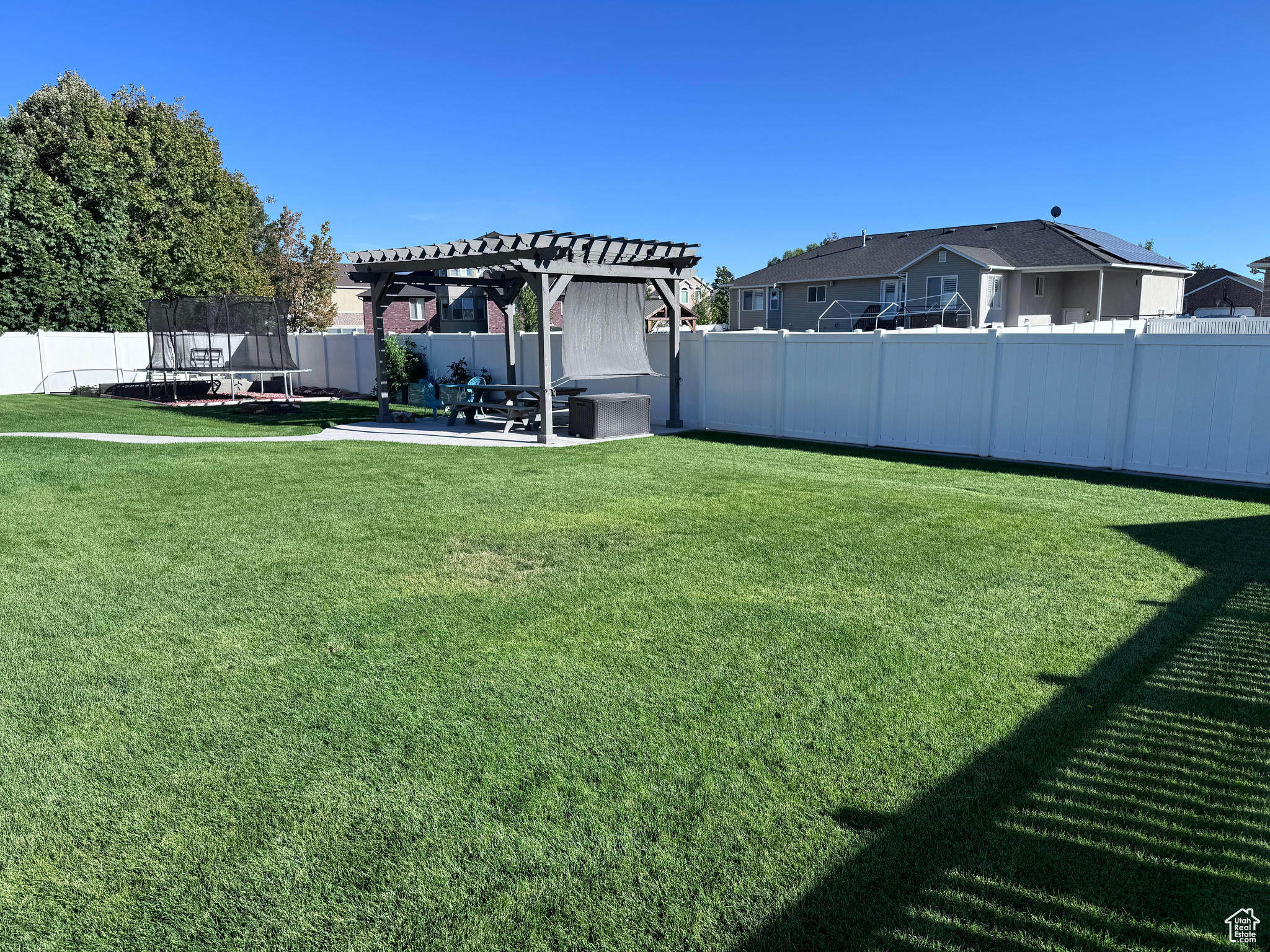 PARKWOOD ESTATES - Residential