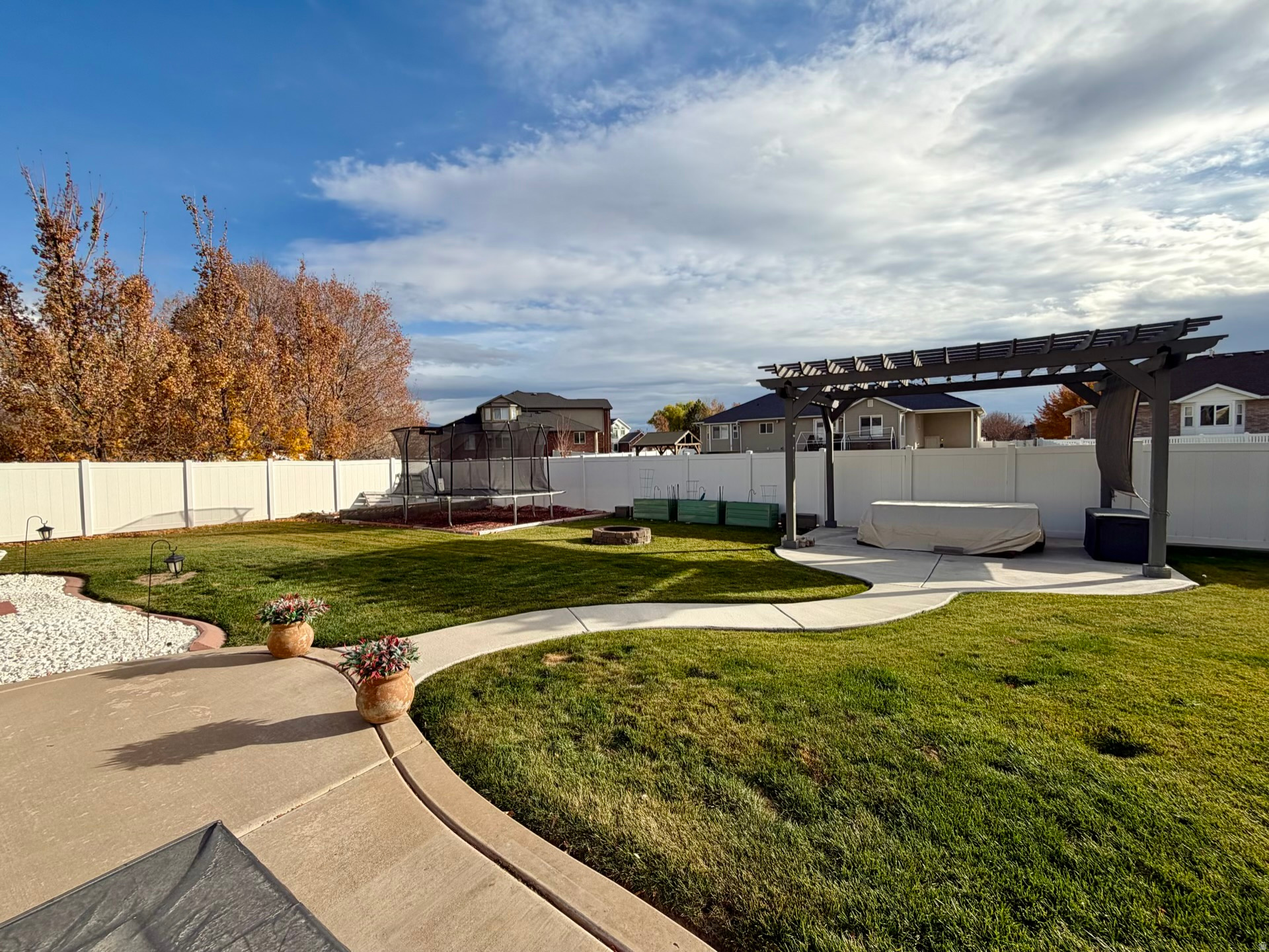 PARKWOOD ESTATES - Residential