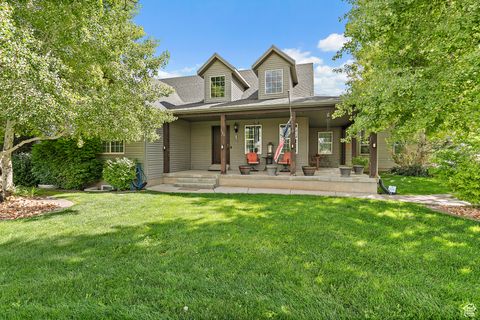 Photo of 565 S MAIN ST, Mona, UT 84645 (MLS # 2111066)