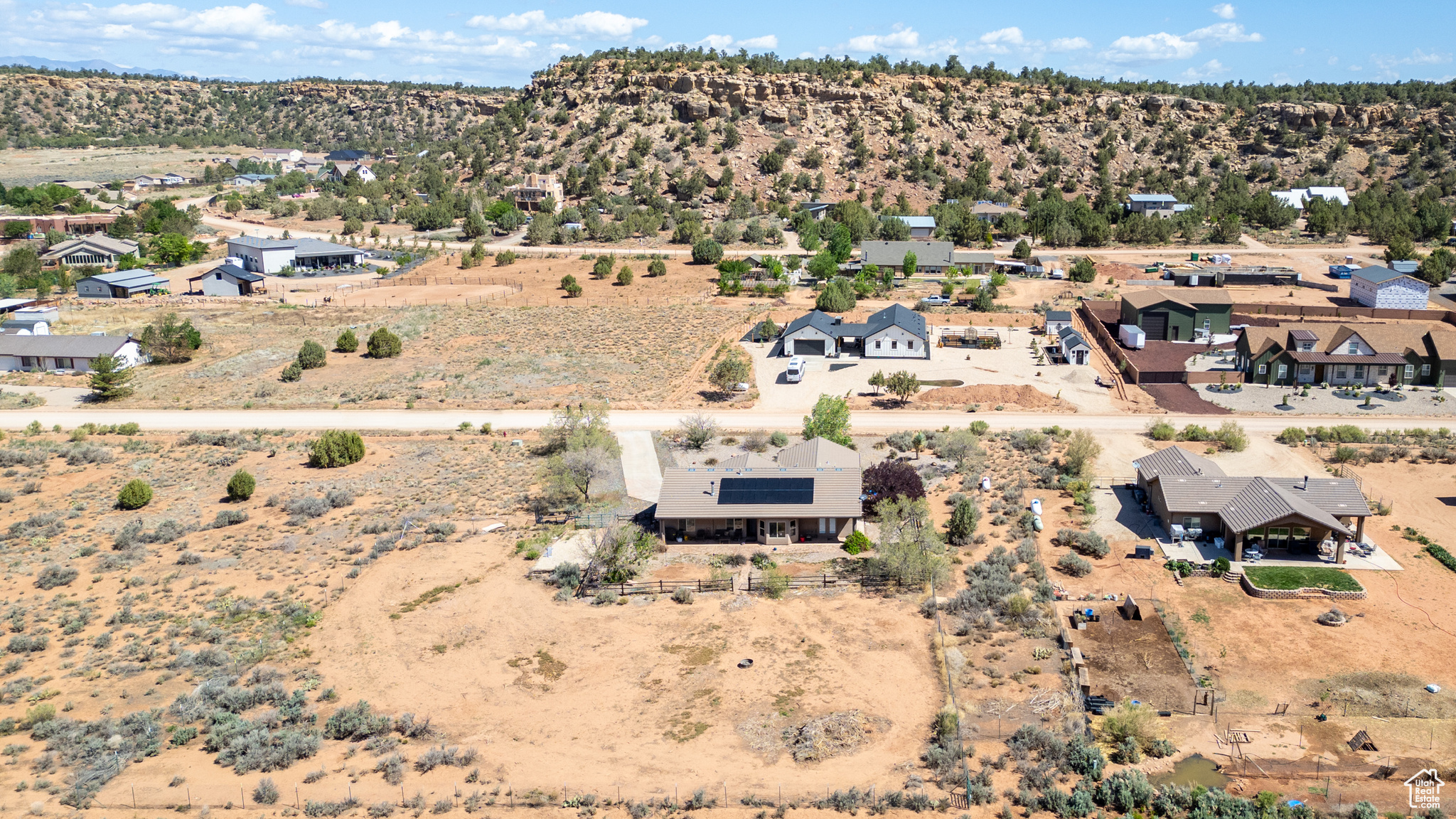 881 W Smithsonian Way, Apple Valley, Utah image 3