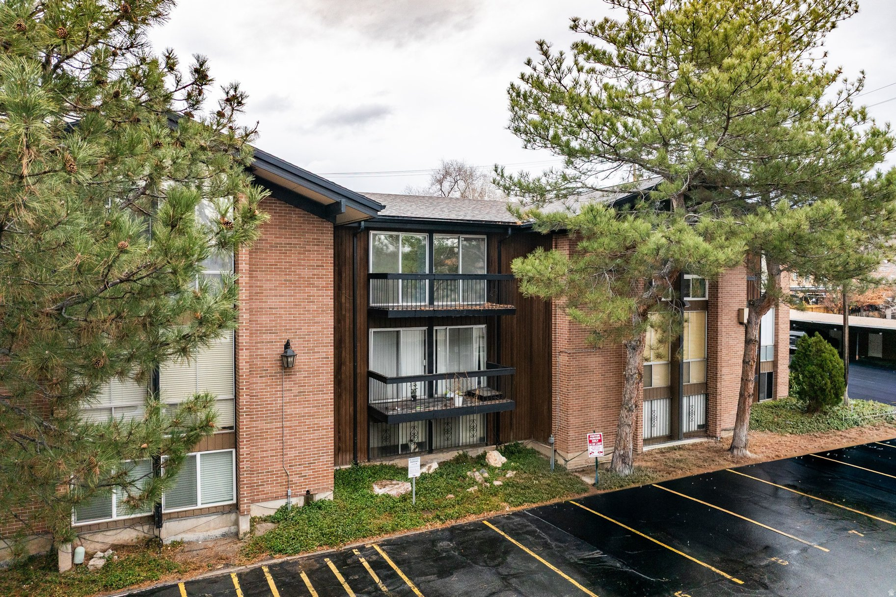 SHAUGHNESSY - Residential