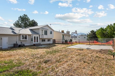 Tiny photo for 6834 S CYCLAMEN DR W, West Jordan, UT 84081 (MLS # 2169900)