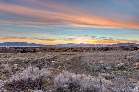 Tiny photo for 3851 W MOUNTAINTOP CIR #5, Cedar Hills, UT 84062 (MLS # 2112886)