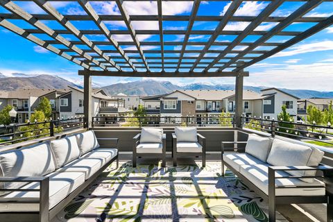 Tiny photo for 1163 W HENRY AVE, Farmington, UT 84025 (MLS # 2154236)