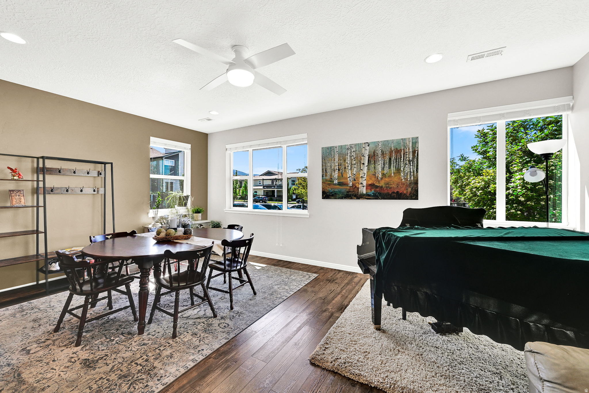 AVENUES AT THE STATION - Residential