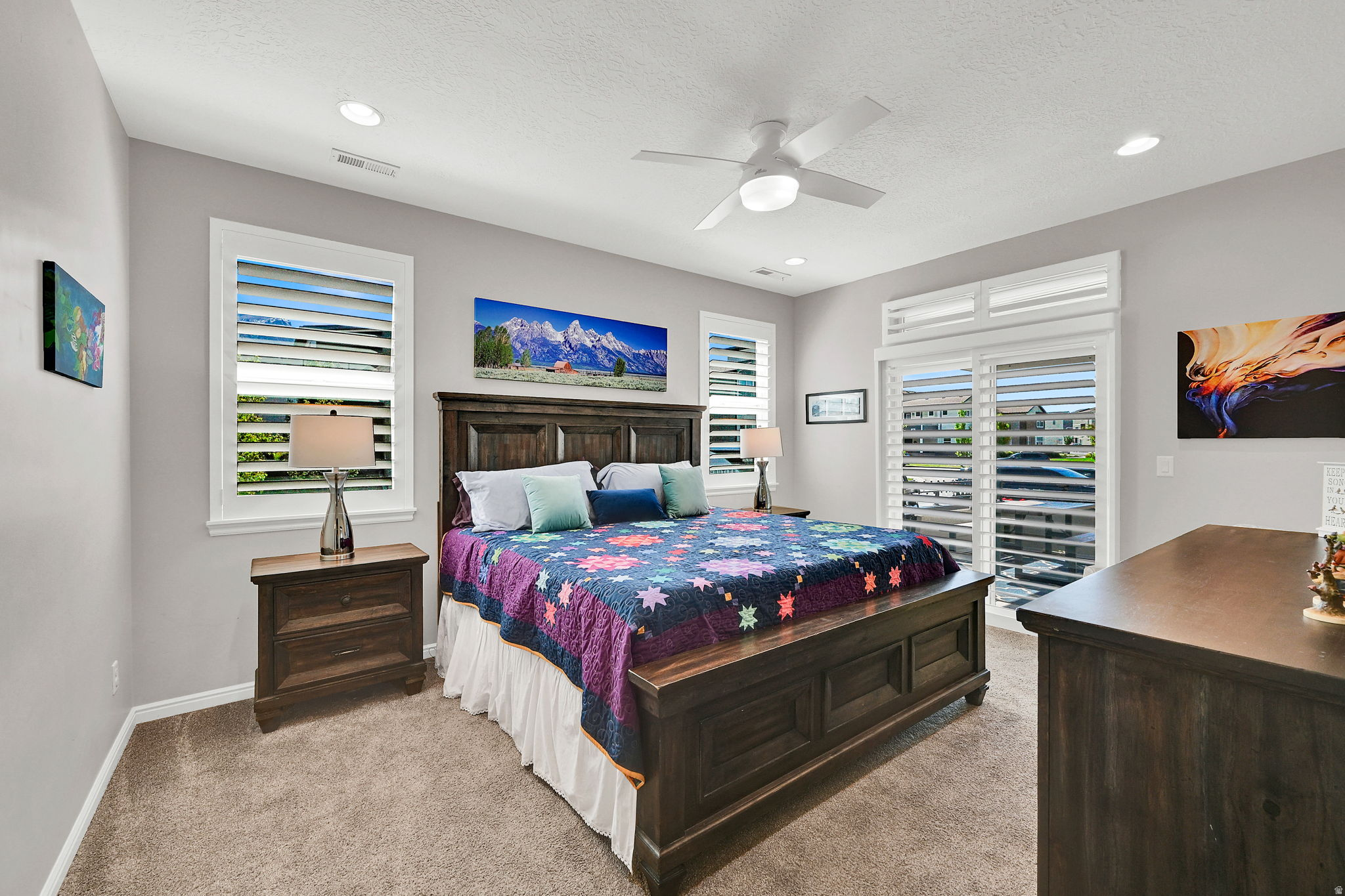 AVENUES AT THE STATION - Residential