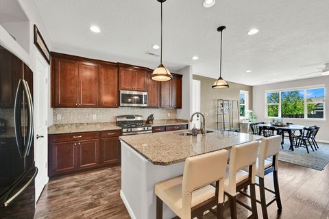 Tiny photo for 1163 W HENRY AVE, Farmington, UT 84025 (MLS # 2154236)