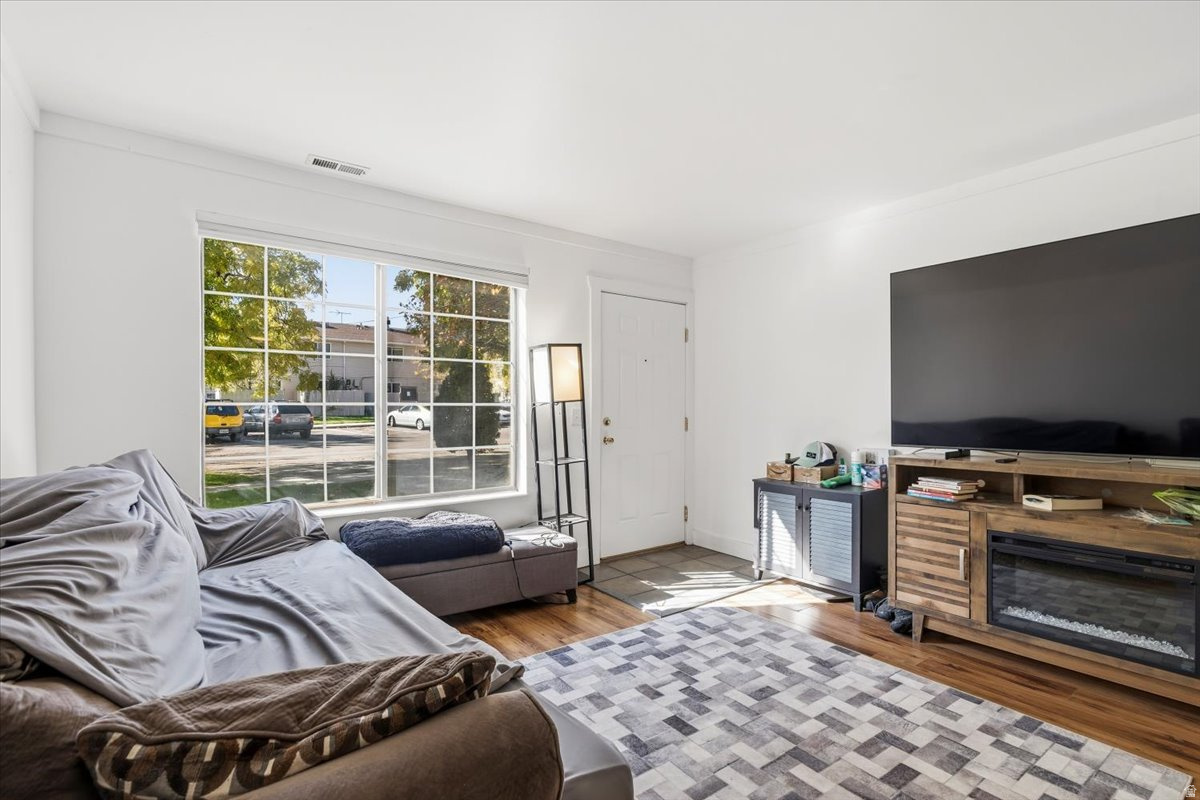 PARK PLACE TOWNHOMES - Residential