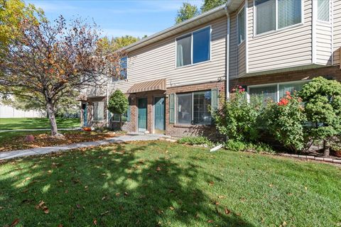 Tiny photo for 1280 N FORBES PKWY #C, Salt Lake City, UT 84116 (MLS # 2120503)
