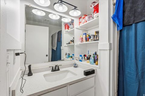 Tiny photo for 1280 N FORBES PKWY #C, Salt Lake City, UT 84116 (MLS # 2120503)