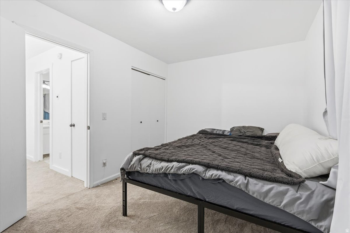 PARK PLACE TOWNHOMES - Residential