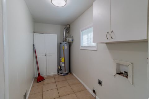 Tiny photo for 736 E 4200 S, Salt Lake City, UT 84107 (MLS # 2129051)