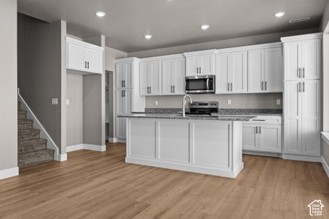 Townhouse For Sale - 4108 S 2835 #318<br/> Roy, UT 84067