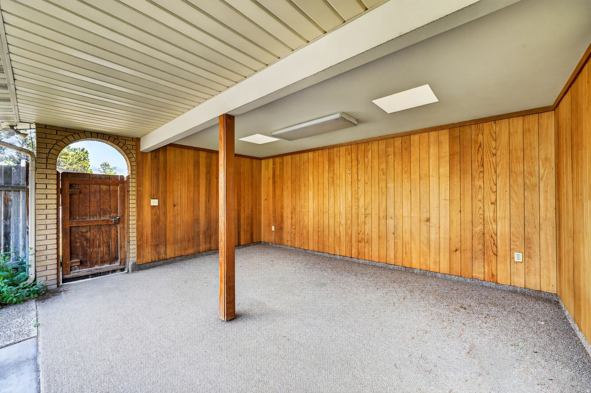 NOB HILL - Residential
