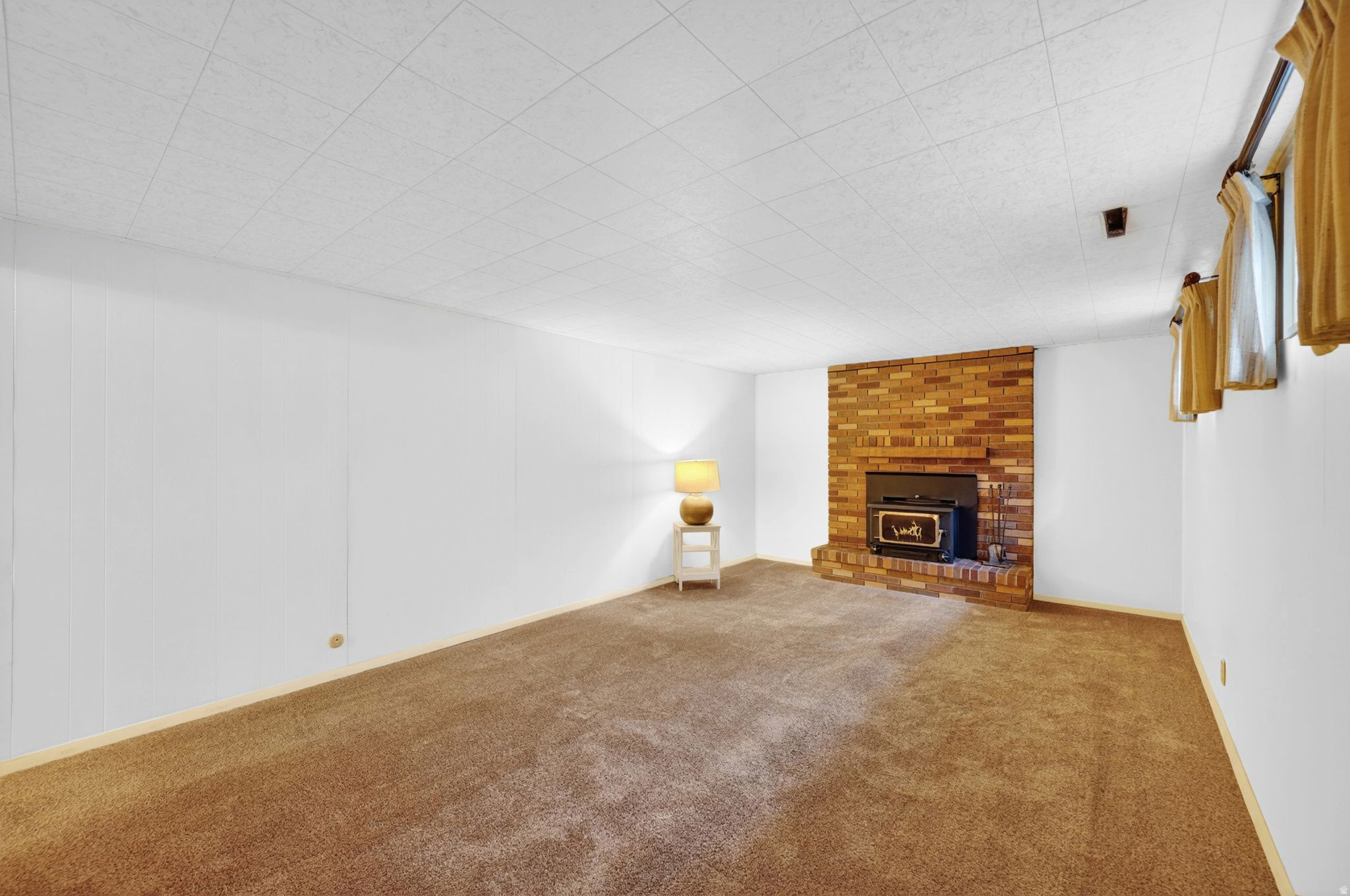 NOB HILL - Residential