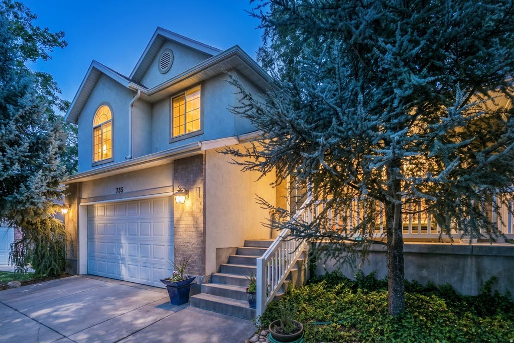 Photo of 733 E MILLCREEK PARK CIR, Salt Lake City, UT 84106 (MLS # 2180262)