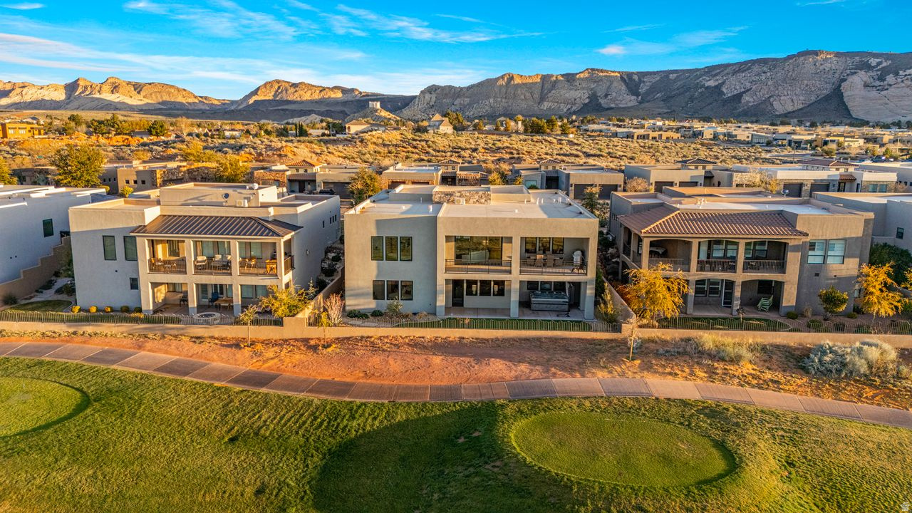 LEDGES OF ST GEORGE PH 7 - Residential