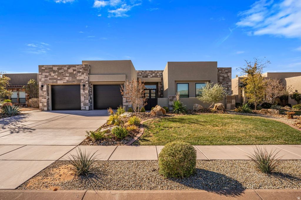 Photo of 1491 W SHINNECOCK DR, Saint George, UT 84770 (MLS # 2143486)