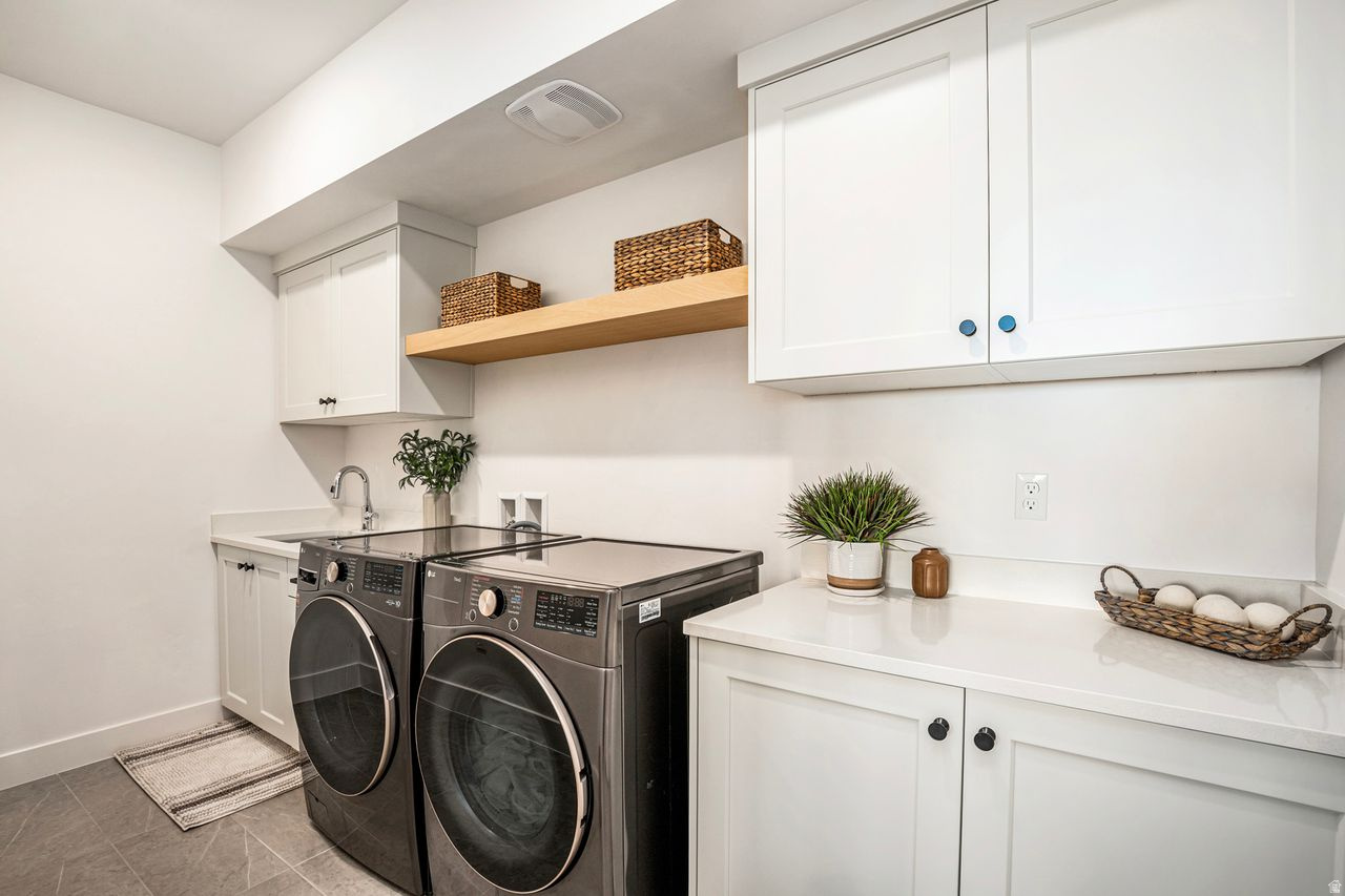 LEDGES OF ST GEORGE PH 7 - Residential