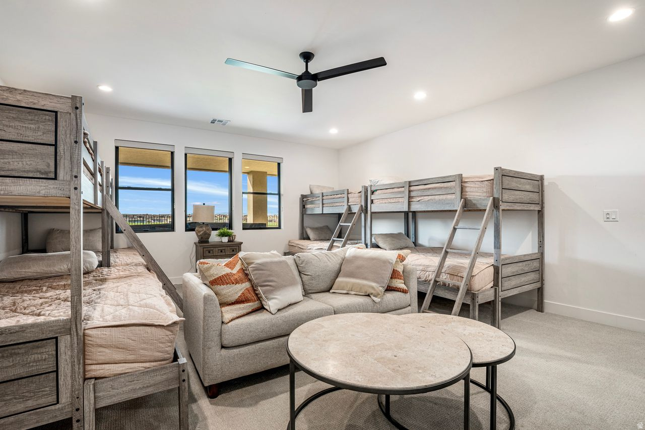 LEDGES OF ST GEORGE PH 7 - Residential