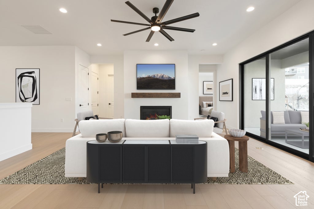 Photo of 1116 W GOSSAMER LN #7, Saratoga Springs, UT 84045 (MLS # 2188956)